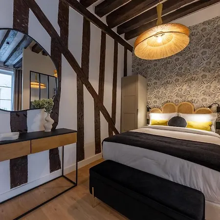 Parisian Luxury Living Rue Dauphine Saint-germain-des-prés Parigi