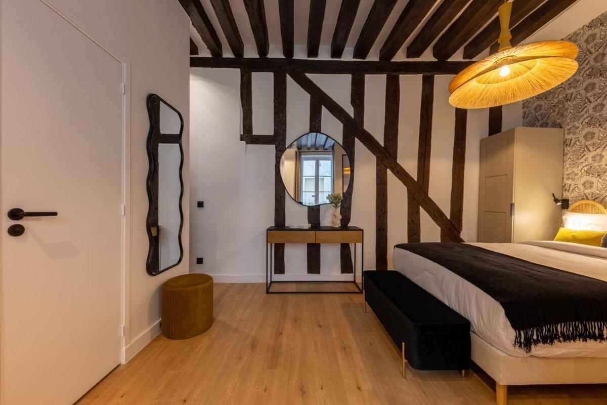 Appartamento Parisian Luxury Living Rue Dauphine Saint-germain-des-pres Parigi
