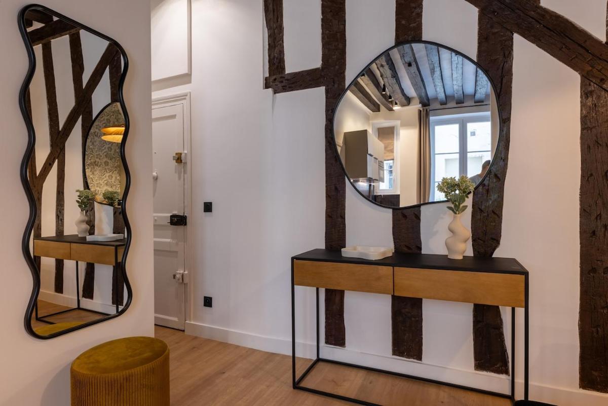 Appartamento Parisian Luxury Living Rue Dauphine Saint-germain-des-pres Parigi